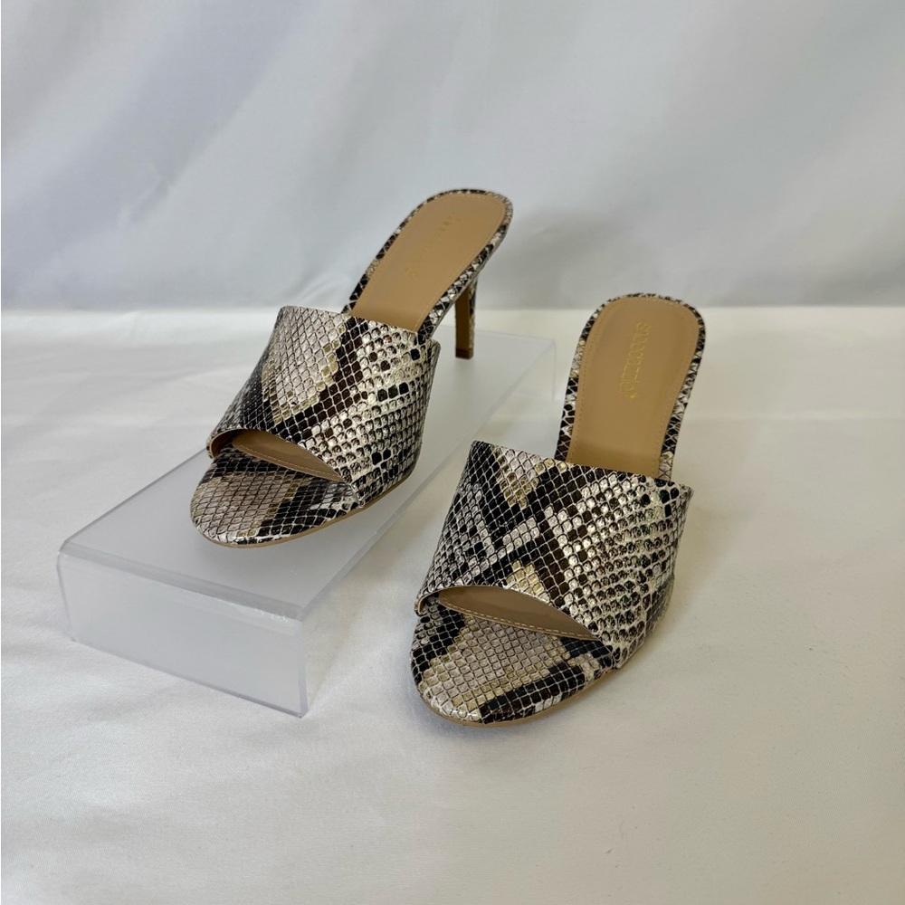 Faux Snakeskin Women's Slip-on Sandals - Picture 9 of 9